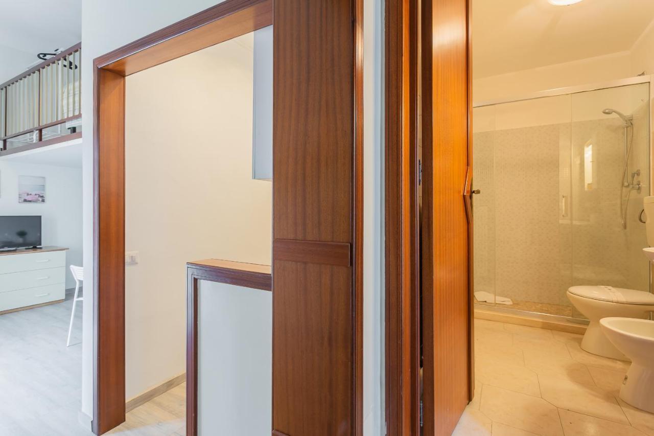 Torre Lama Apartments By Wonderful Italy Bari Kültér fotó