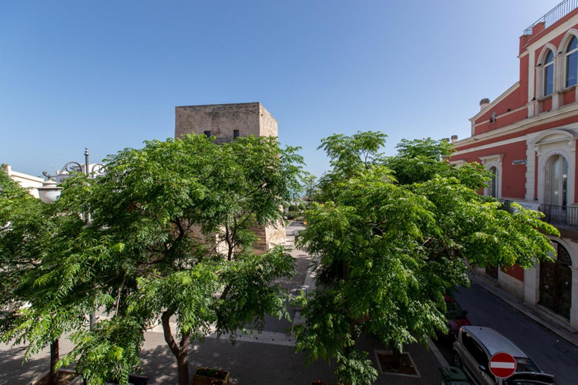 Torre Lama Apartments By Wonderful Italy Bari Kültér fotó